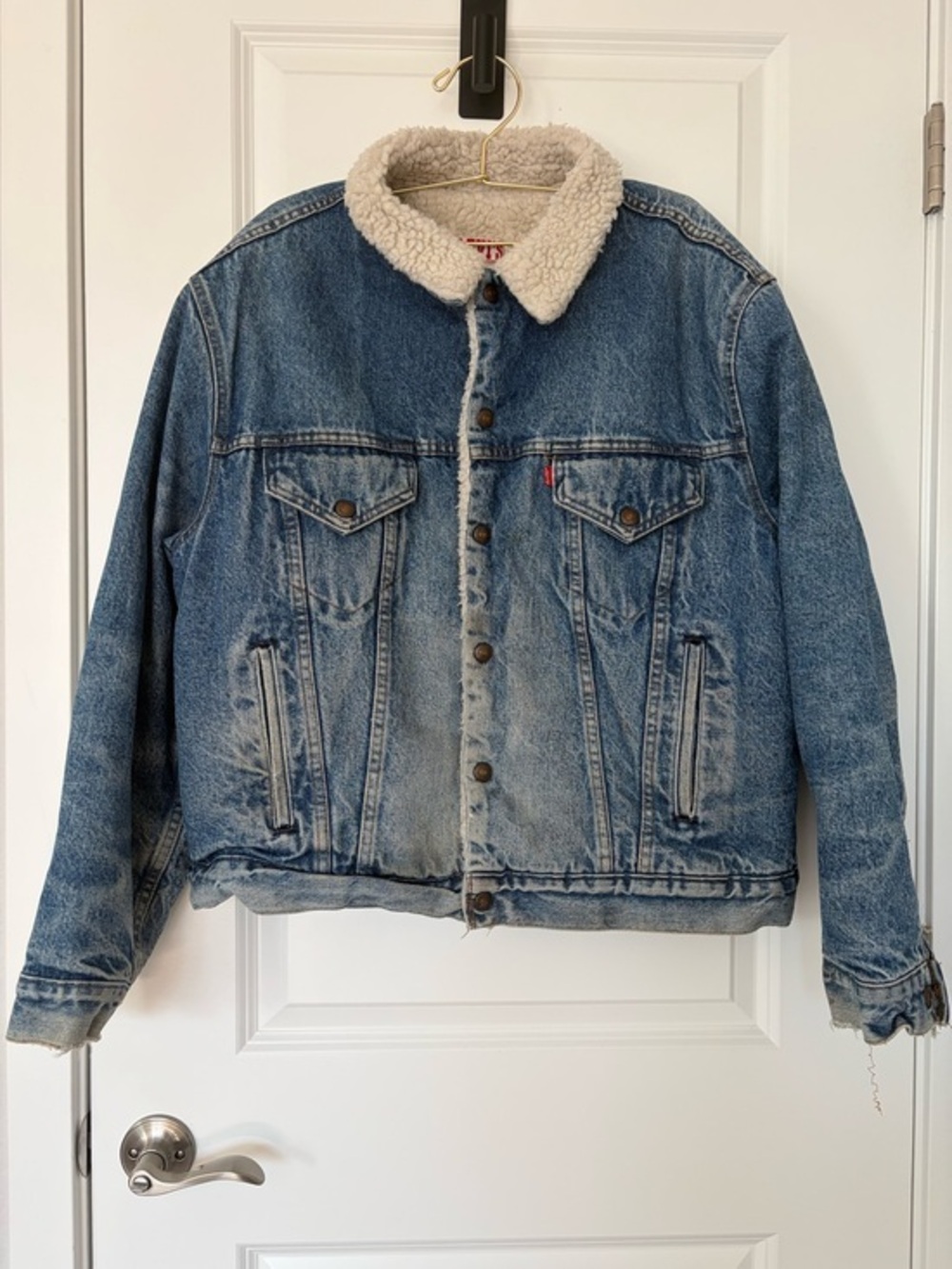 Vintage Levi’s Sherpa Trucker Jacket Made in USA Denim Blanket Lined Oversized
